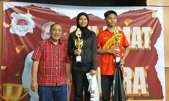 Putri Zahwa Rebut Gelar Atlet Senior Putri Terbaik di Mudjiman Taekwondo Competition 2025