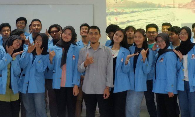 Pengurus HMIF UNM Periode 2025 Resmi dilantik, Siap Berkontribusi dan Berinovasi