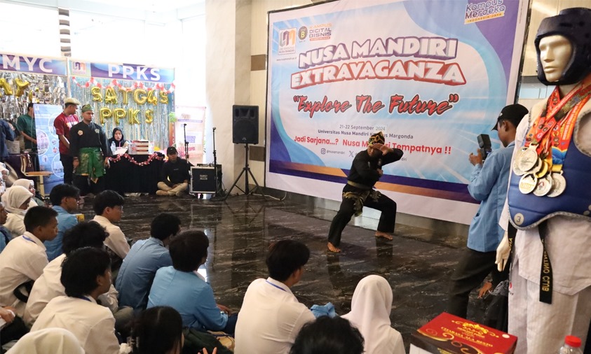Extravaganza Ormawa UKM Silat UNM
